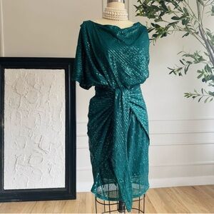 Elegant Green Sequin Dress